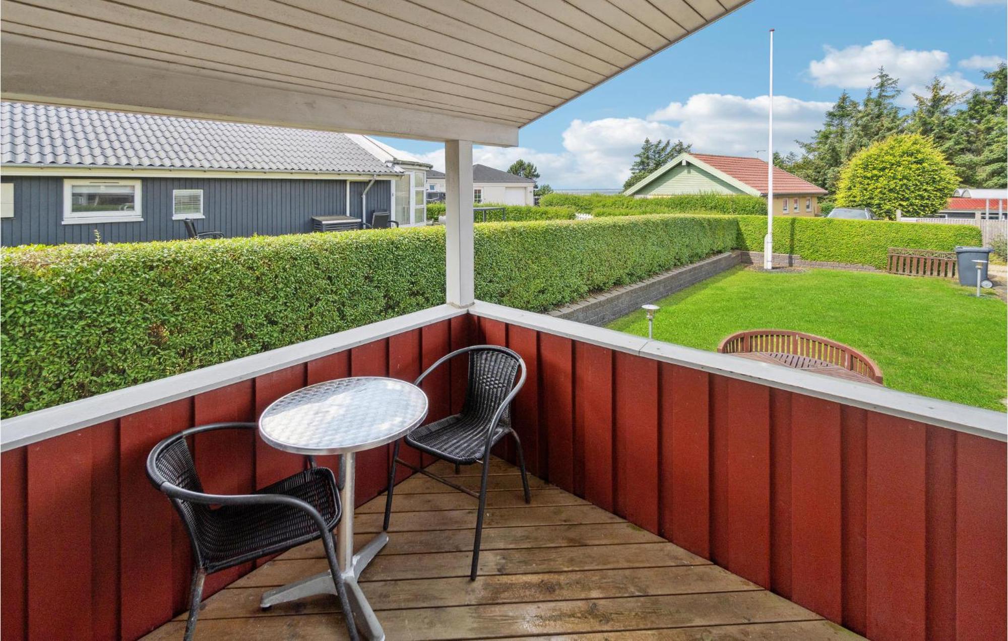 Stunning Home In Esbjerg V With Kitchen Exterior photo